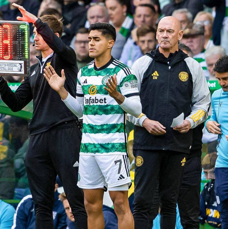 Tuvieron que pasar seis años para que el nombre de un futbolista catracho estuviera presente en la máxima competencia de clubes, ya que Luis Palma apunta para debutar justamente con los colores del Celtic de Escocia. 