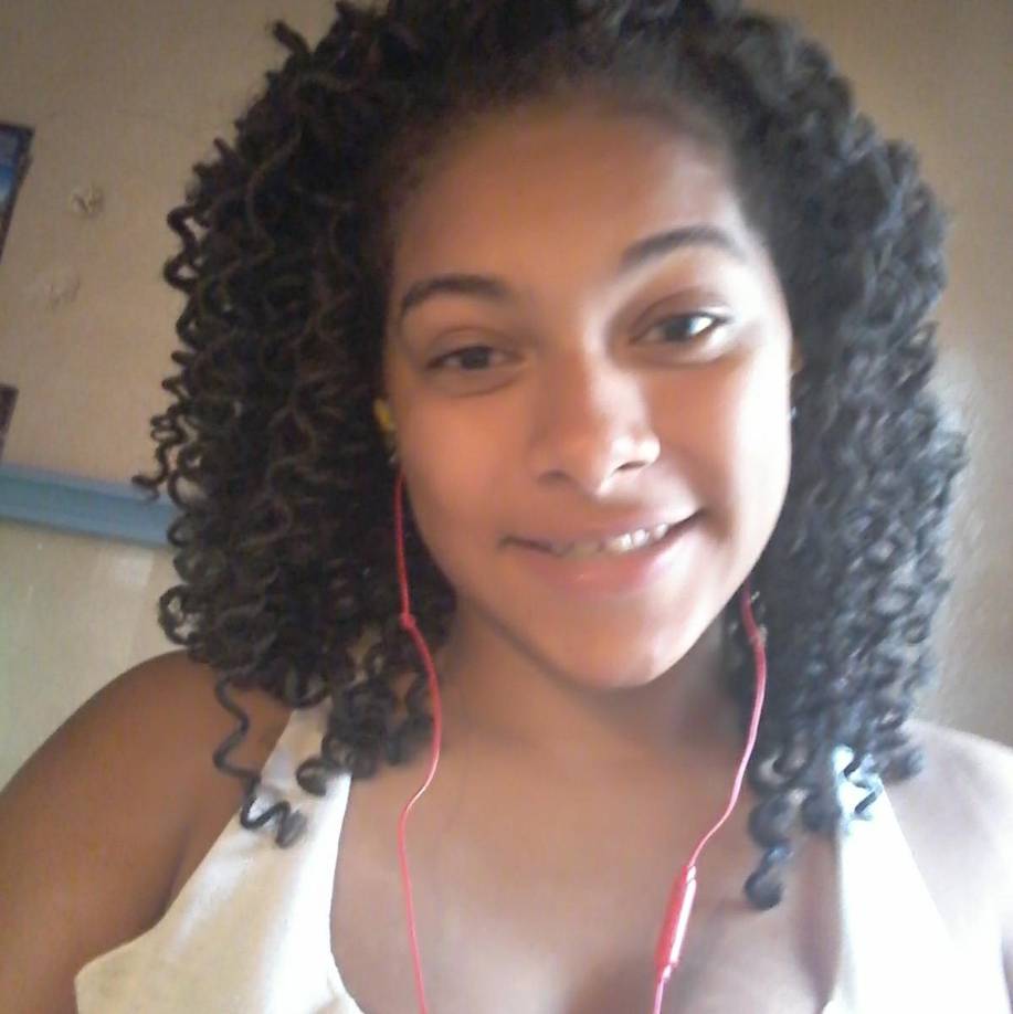 La muchacha quedó con una nota extorsiva en su mano, la cual decía “contesten el teléfono”.