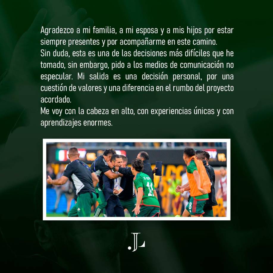 “Sin duda, esta es una de las decisiones más difíciles que he tomado, sin embargo, pido a los medios de comunicación no especular. Mi salida es una decisión personal, por una cuestión de valores y una diferencia en el rumbo del proyecto acordado”, reveló.
