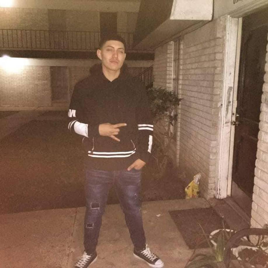 La familia de Samuel Mata dijo que los dos habían sido amigos desde la escuela primaria.