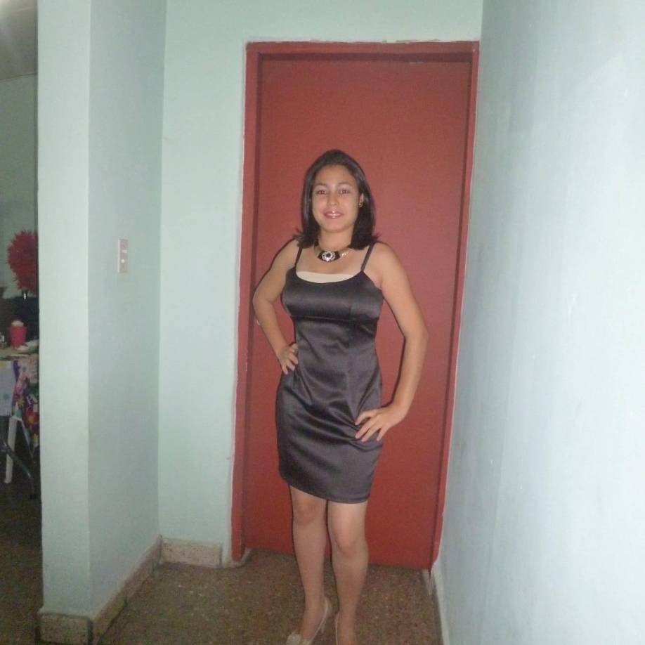 El progenitor de la joven de 28 años de edad contó que ella era maestra de educación secundaria.