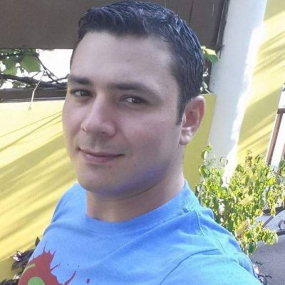 Foto en vida de Lugh Theodoracopulos.