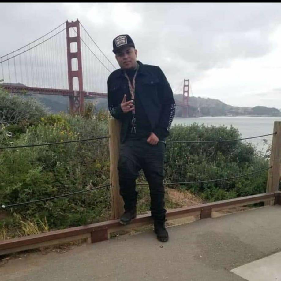 Una foto de Mayer mientras vivía en California.