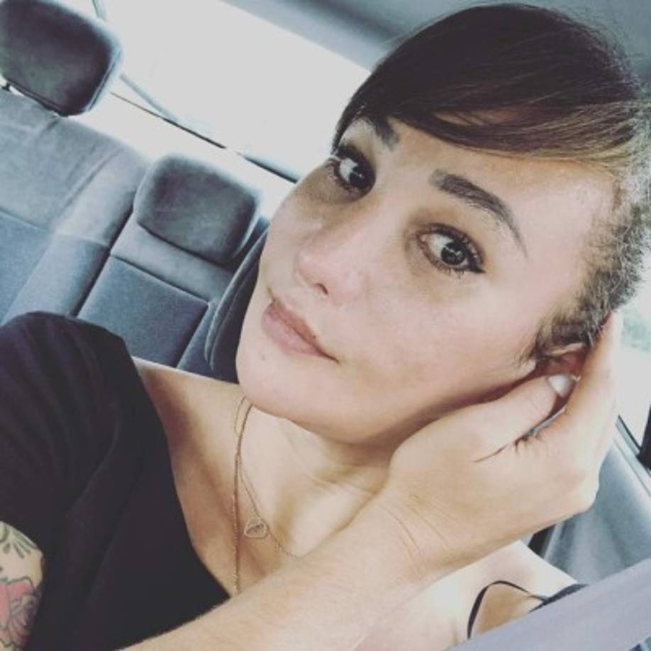 Su regreso, sin embargo, fue una 'bomba'. Después de diez años en Europa, el Bauru la contrató amparado en la legislación del COI, que permite que atletas transexuales participen en ligas femeninas siempre que su testosterona esté por debajo de 10 ng/L. La de Tifanny, tras años de tratamiento, lo estaba. Y aceptó.