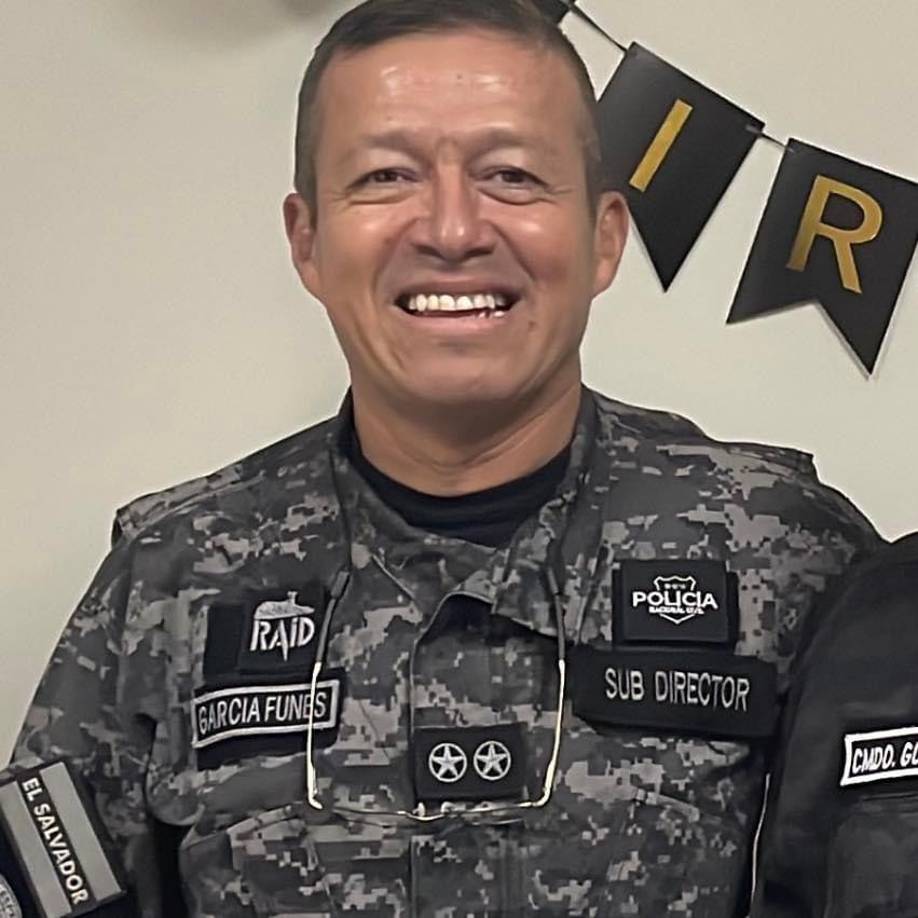 Douglas García Funes, subdirector de Áreas Especializadas. (Fallecido)