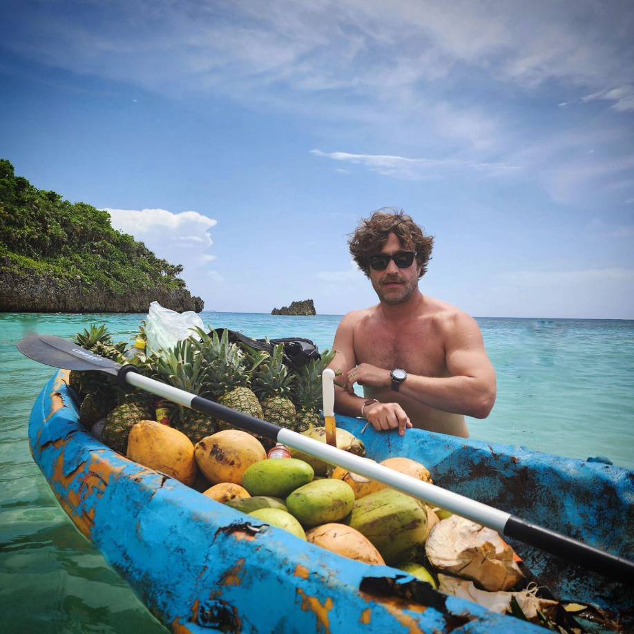 El argentino Michel Brown, conocido por interpretar a Franco Reyes en la telenovela “Pasión de gavilanes” compartió en redes sociales que esta semana estuvo de visita en Roatán. “Gracias Roatán por estos días maravillosos. Debo confesar que es de mis lugares en el mundo”, escribió el también actor de la serie “Pálpito”.