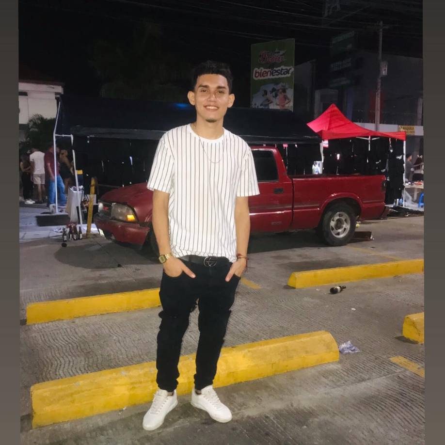 La madre de la víctima, llamada Suyapa López, manifestó que él solía pelear bastante con su novia y varios familiares le habían sugerido que terminara esa relación.