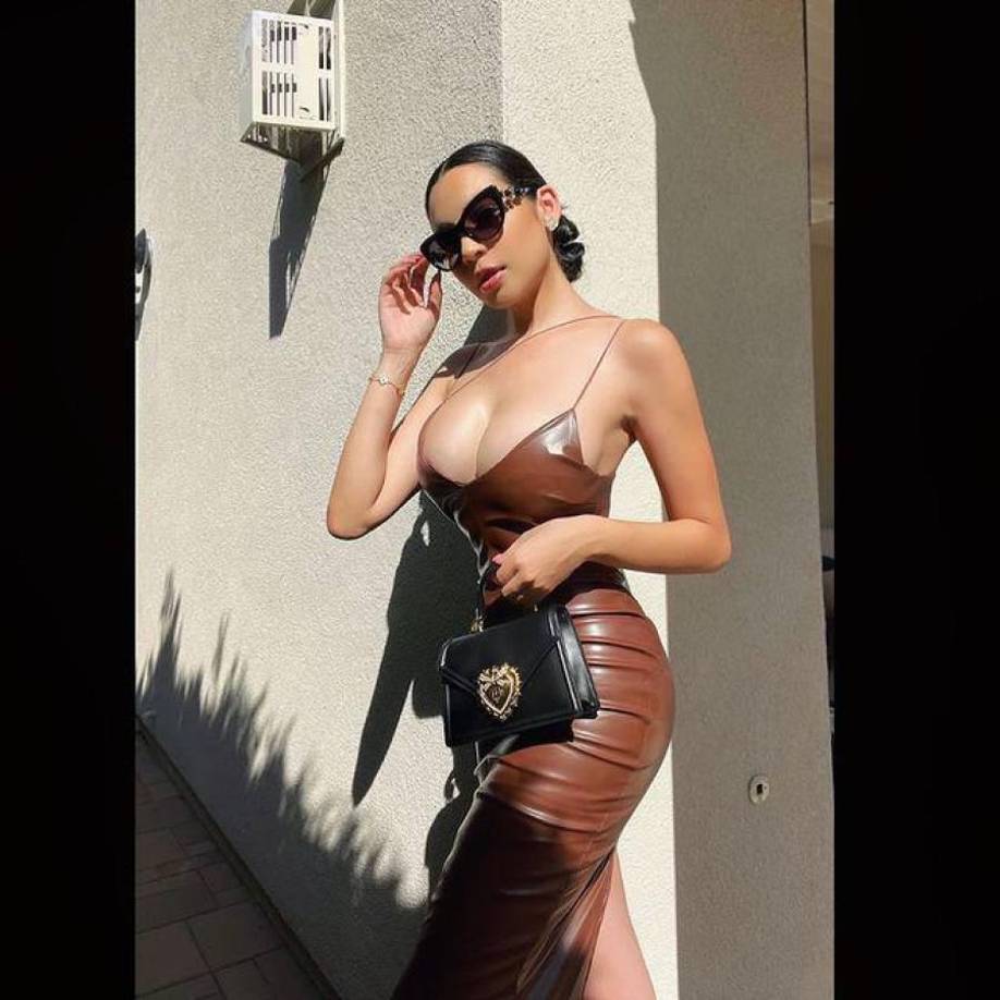 Sin duda alguna, la modelo catracha capta toda la atención de sus seguidores con su espectacular belleza.