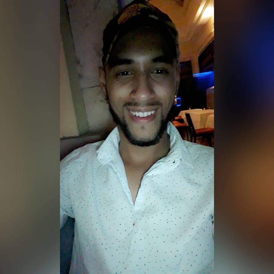 “Es injusto que por necesidad lo hayan matado tan cruelmente. Descansa en paz”, agregó su amistad.