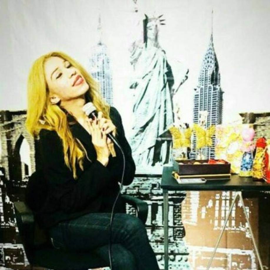 Su extravagancia para presentar su programa lo hizo famoso con poco tiempo.