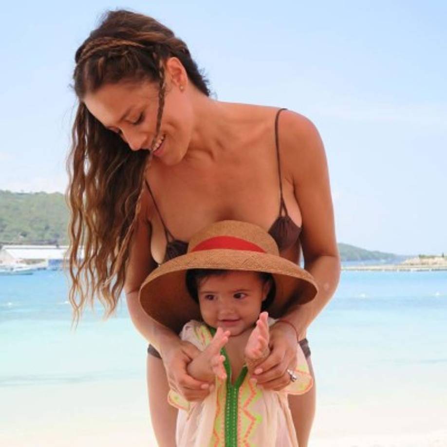 El convertirse en madre fue una de las facetas más importantes para Lola, quien tienen una larga trayectoria en el mundo de la música y la televisión en Argentina.