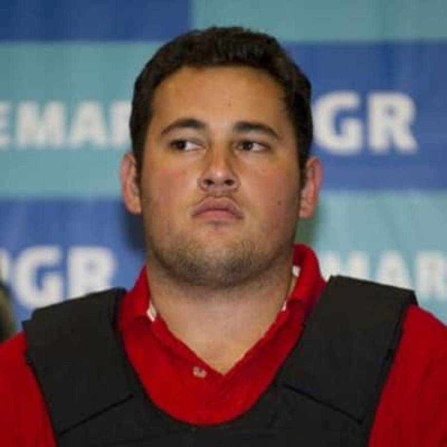 JESÚS ALFREDO GUZMÁN SALAZAR: Hijo de “El Chapo” Guzmán. Acusado de dos cargos de conspiración por posesión de drogas: uno por distribución y otro por exportación e importación.