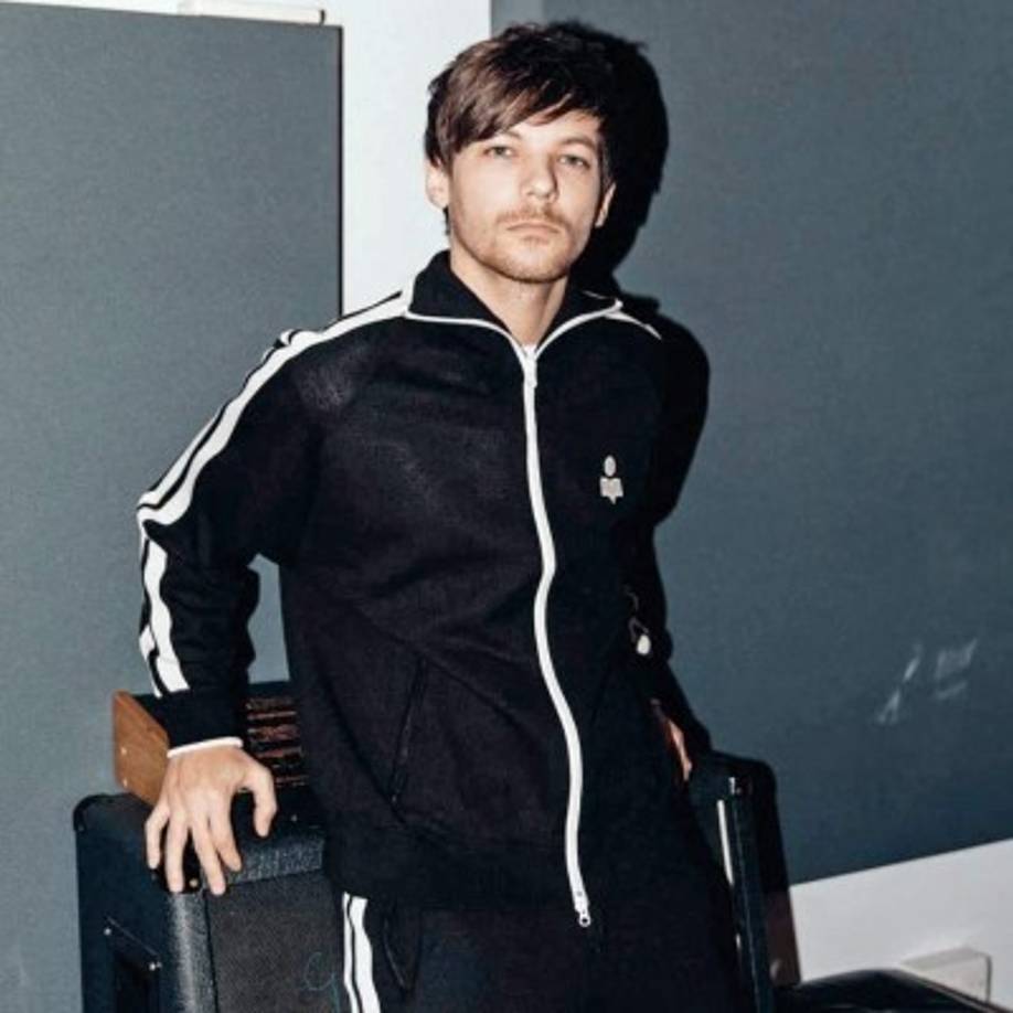 Louis Tomlinson, 27 años<br/><br/>En el puesto número siete llega otro exintegrante de One Direction que busca seguir creciendo como artista y que por ahora disfruta de 59 millones de dólares.