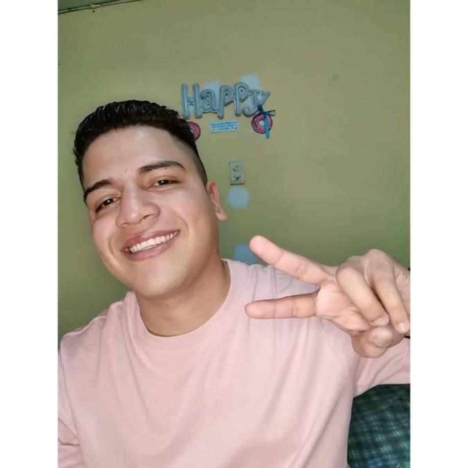 Jason Szepesi era hijo único y estaba a punto de ser padre