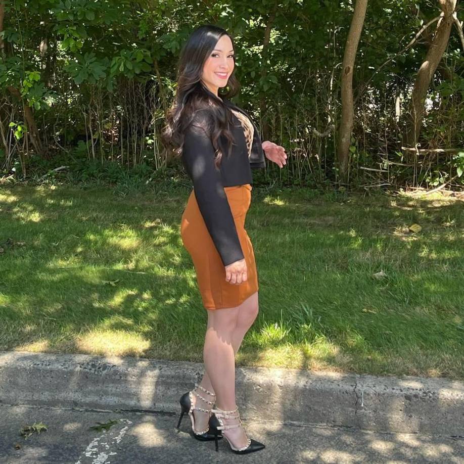 La guapa chica es originaria de El Negrito, Yoro, Honduras.