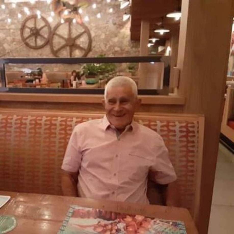 Selvin Lorenzo Reyes: 'Feliz día del padre, papá, Dios te bendiga hoy mañana y siempre'