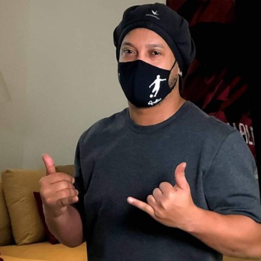 'Se siente muy solo en ese inmenso lugar en el que vive. Tiene una mansión y lo único que hace es beber', reveló uno de sus seres queridos. Foto Facebook.