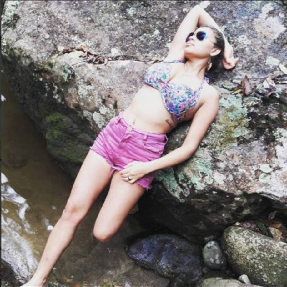 Miles de seguidores admiran la belleza de la mujer brasileña.