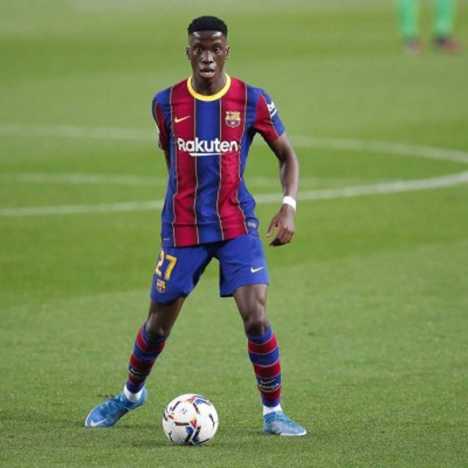 El futuro de Ilaix Moriba en el FC Barcelona sigue en el aire. El equipo alemán RB Leipzig ha hecho saber al club azulgrana su intención de firmar al centrocampista este mismo verano. Según 'Mundo Deportivo', en el Camp Nou esperan la oferta formal para empezar a negociar.<br/><br/>En rueda de prensa, Ronald Koeman ha sido preguntado sobre el jugador y lanzó un duro mensaje. “Estoy muy decepcionado con Ilaix y sus agentes. Creo más en el futbol que en los contratos y cuando tienes 18 años el dinero no puede ser tan importante“, sentenció.