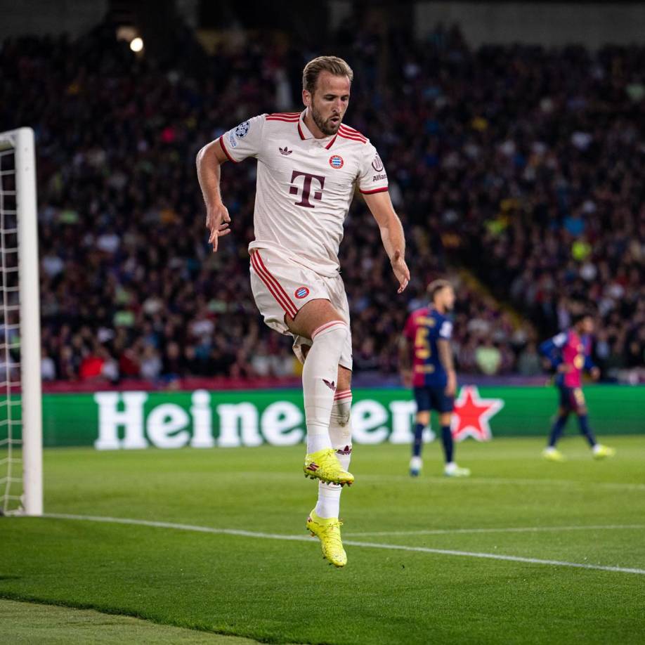 El festejo de Harry Kane tras su gol contra el Barcelona.