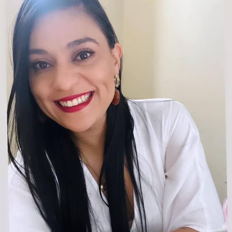 En redes sociales, decenas de personas compartieron mensajes emotivos en su honor, describiéndola como “una verdadera guerrera”.