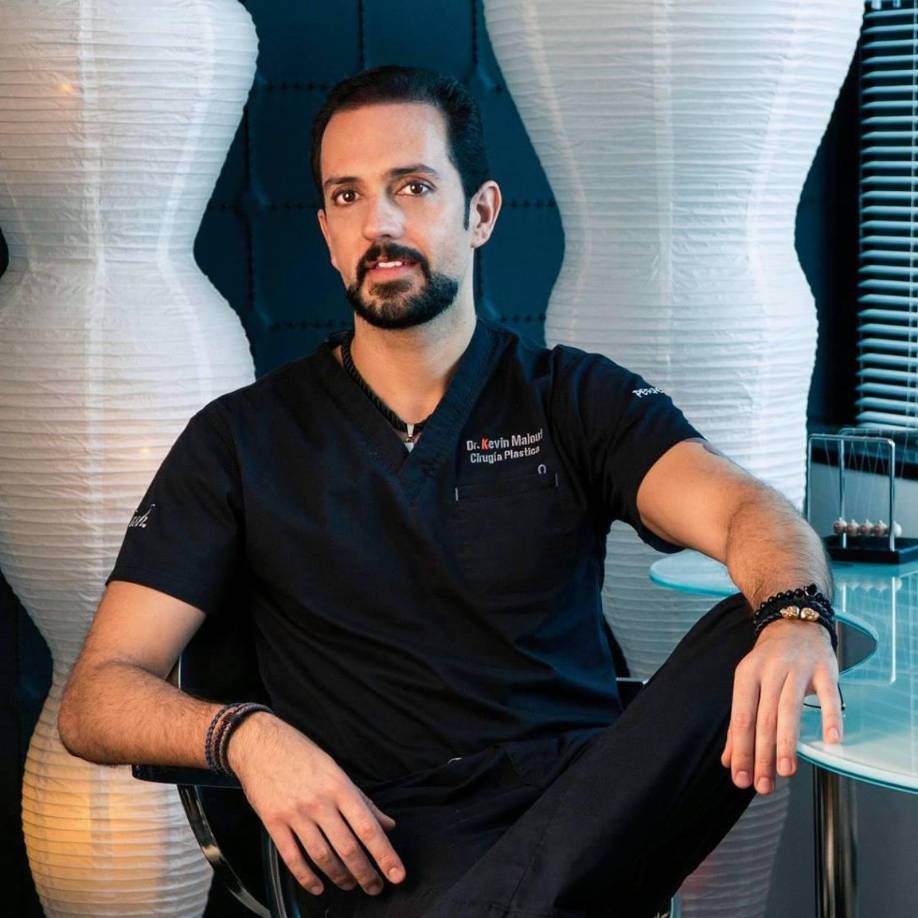 Kevin Malouf guarda prisión preventiva en un batallón de Guatemala mientras espera una segunda audiencia. En la primera se le presentaron los cargos en su contra.