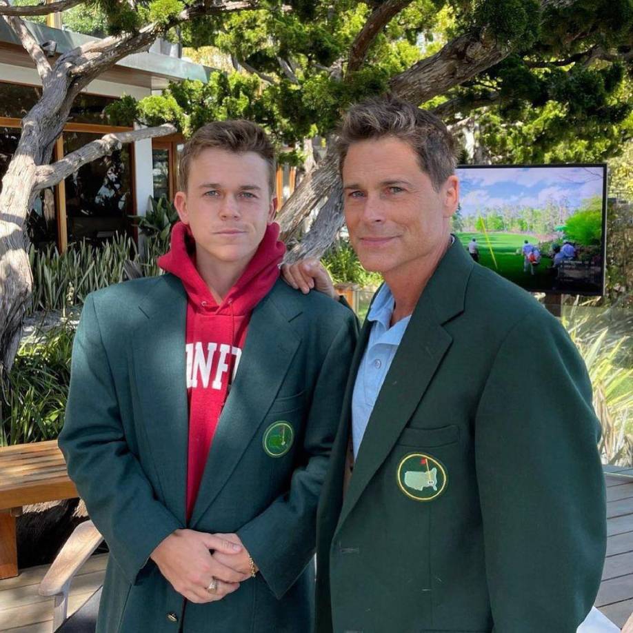 Inestable es una comedia que será protagonizada por Rob Lowe y su hijo John Owen Lowe, esta serie que se estrenará el 30 de marzo trata sobre un genio de la biotecnología que intenta superar una gran pérdida con la ayuda de su hijo, quien busca salir de la sombra de su padre y salvar el negocio familiar.