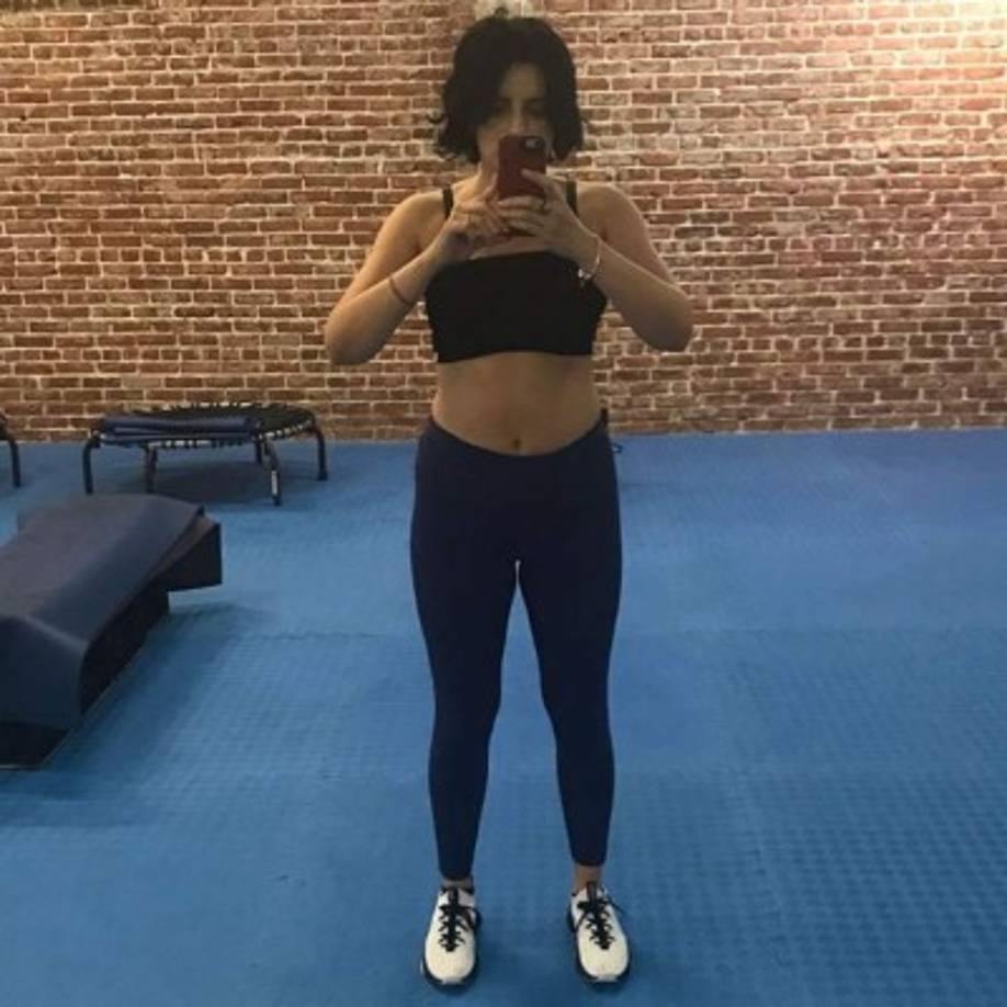 Eventualmente Aislinn empezó a entrenar por recomendación de su terapeuta, además de esforzarse para dejar de 'juzgarse y preocuparse' por su físico, y fue entonces cuando empezó a adelgazar.<br/>