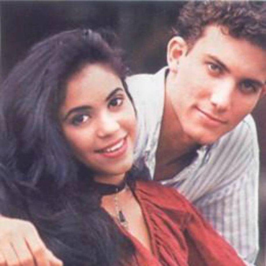 Otro de los amores de Shakira en sus años de juventud fue Óscar Ulloa, con quien tuvo una relación durante 4 años. “Me acerqué y le dije: ‘Tienes los ojos más lindos que he visto en toda mi vida’’”, reveló Óscar en una entrevista con un medio colombiano.