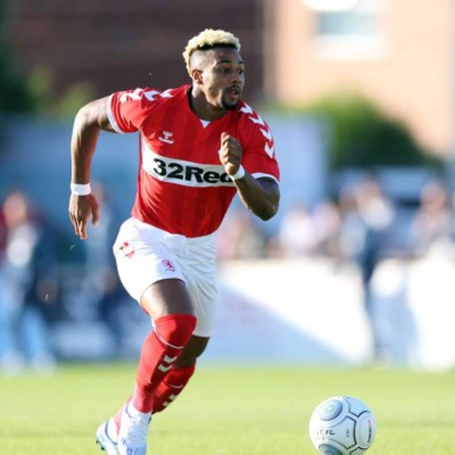 En 2016, un año después de llegar al Aston Villa, Adama fue traspasado al Middlesbrogh. Allí jugó dos temporadas. En la primera no tuvo un papel especialmente relevante, con 31 apariciones sobre el césped y ni un solo gol. Sin embargo, en la temporada 2017-18 fue una pieza clave del equipo, jugando 40 partidos registrando 5 goles y 12 asistencias, siendo considerado el mejor regateador de Europa, encabezando la lista en primer lugar con un 70% de acierto en 194 intentos de desborde.