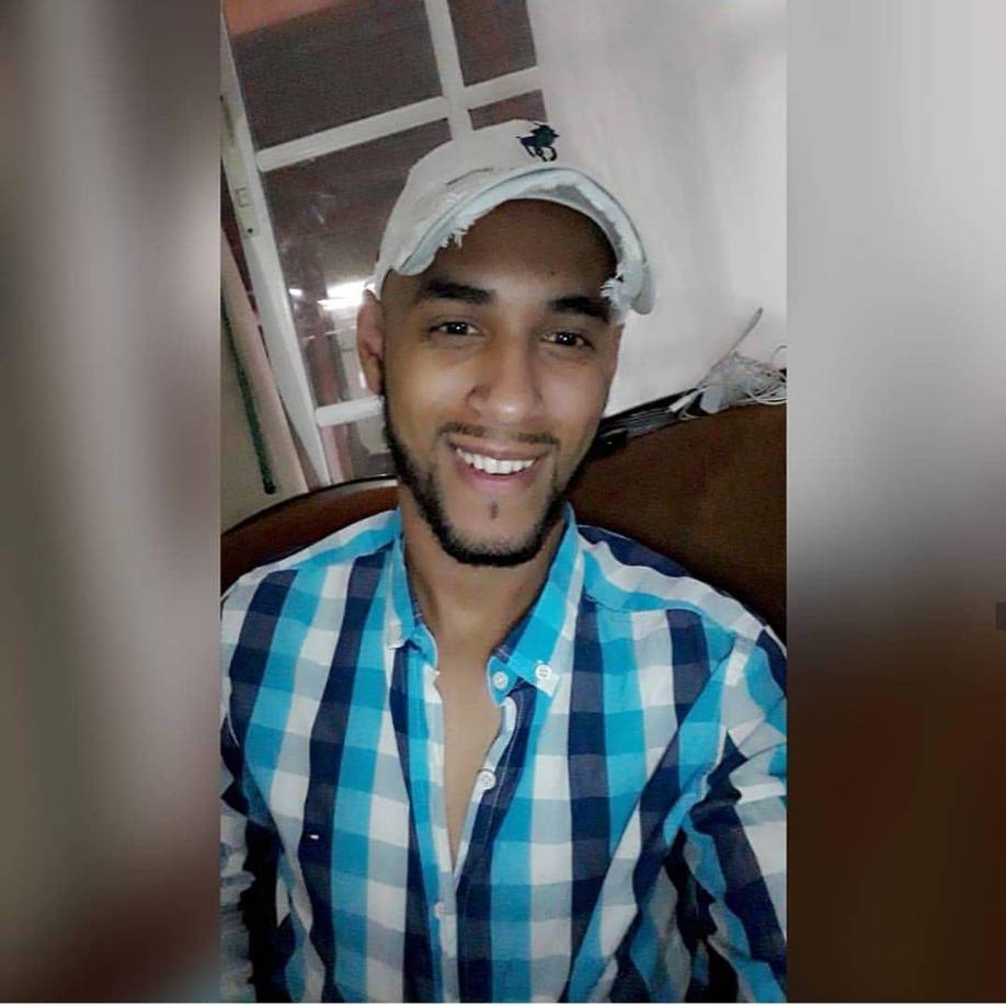 La policía maneja el caso como persona desaparecidas, pero la familia de ellos se ha quejado porque sienten que no ha habido interés por parte de la Policía Nacional.