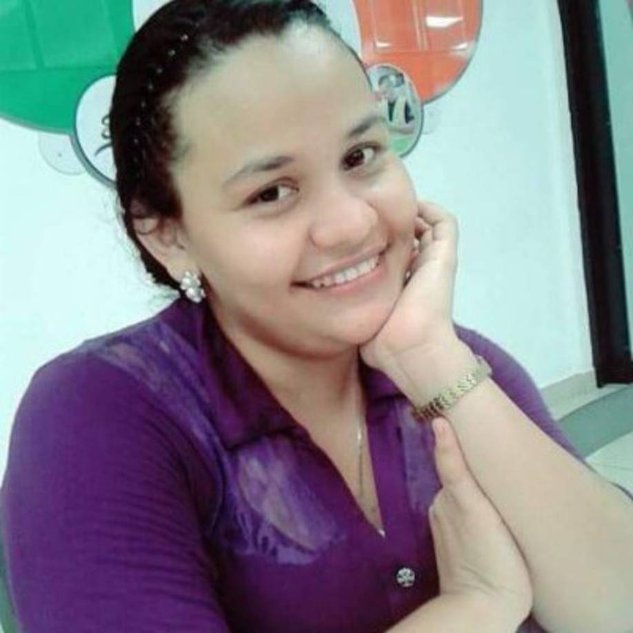 Fue docente de escuela primaria y actualmente se dedicaba a trabajar en maquila.