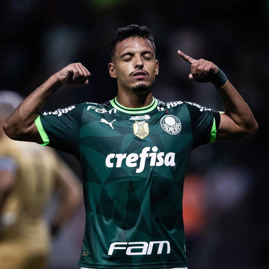 <b>“Estaba calentando y lo único que pensaba era: ‘Me voy a morir’. A los cinco minutos de partido ya no podía seguir corriendo, necesitaba ser sustituido”, reveló el jugador brasileño.</b>