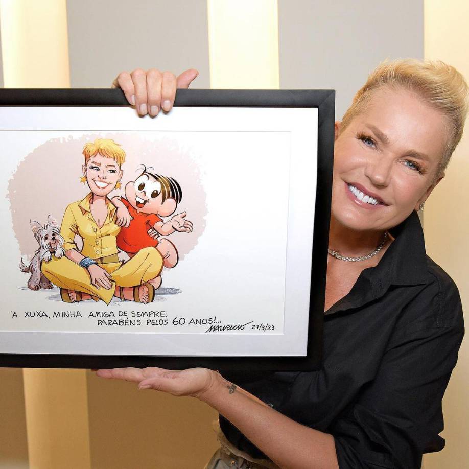 La popular presentadora y cantante brasileña Xuxa, como es conocida María das Graças Meneghel, celebra este lunes 60 años de vida con una colección de récords, noviazgos famosos y polémicas que marcan sus más de cuatro décadas de carrera.