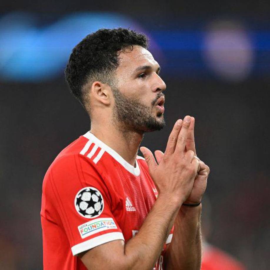 Gonçalo Ramos cuenta con 21 años de edad y destaca en el Benfica de Portugal. Su nombre aparece en la órbita del Real Madrid.