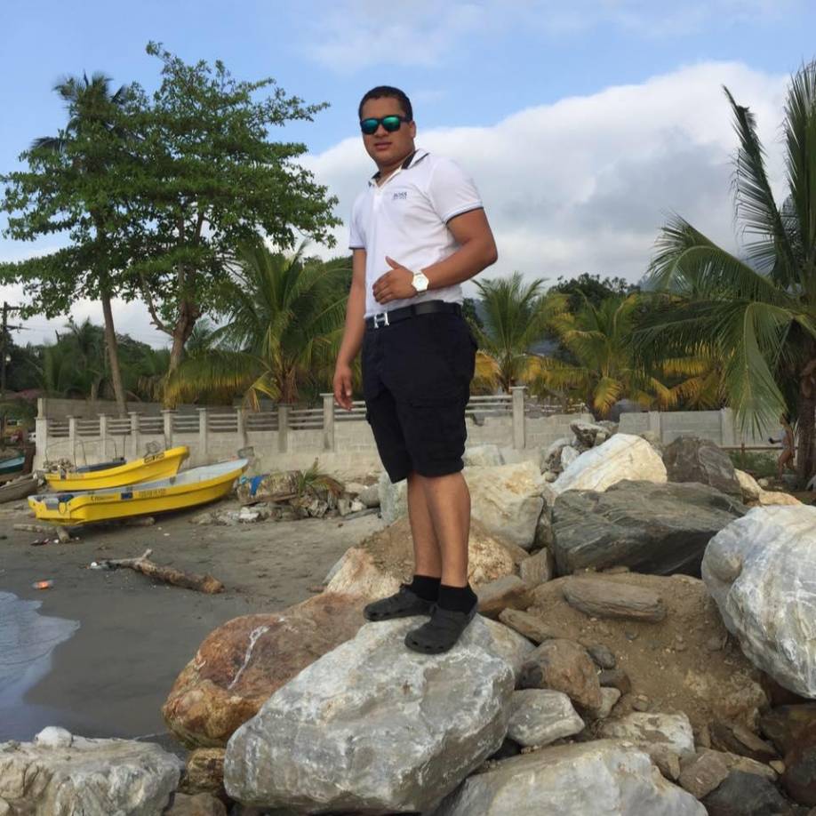 El incidente también dejó varios heridos, entre ellos Luis Miguel Álvarez, quien viajaba en la misma camioneta negra junto con el fallecido.