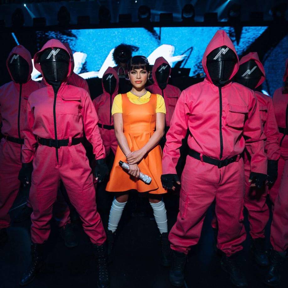 “Nadie se movió en el concierto, por miedo a que los eliminen”, bromeó una seguidora de Natti Natasha al compartir un comentario en su cuenta de Instagram. 