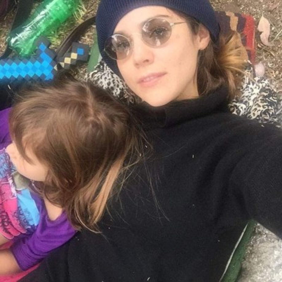 La actiz se divorció recientemente del actor de Hollywood Diego Luna, padre de su dos hijos.