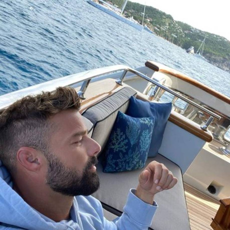 Ricky decidió tomarte unas merecidas vacaciones antes de iniciar su gira en febrero.