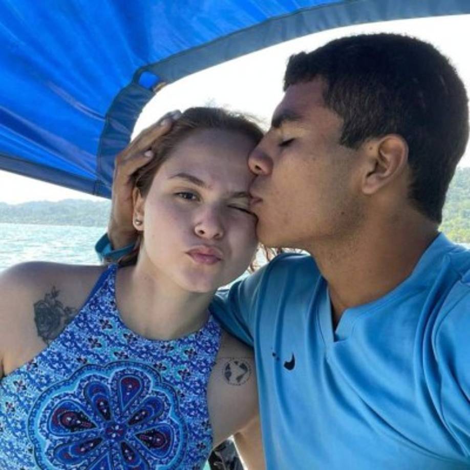 Aldo Fajardo: El joven delantero del Platense se trasladó a Perú junto a su amada chica.