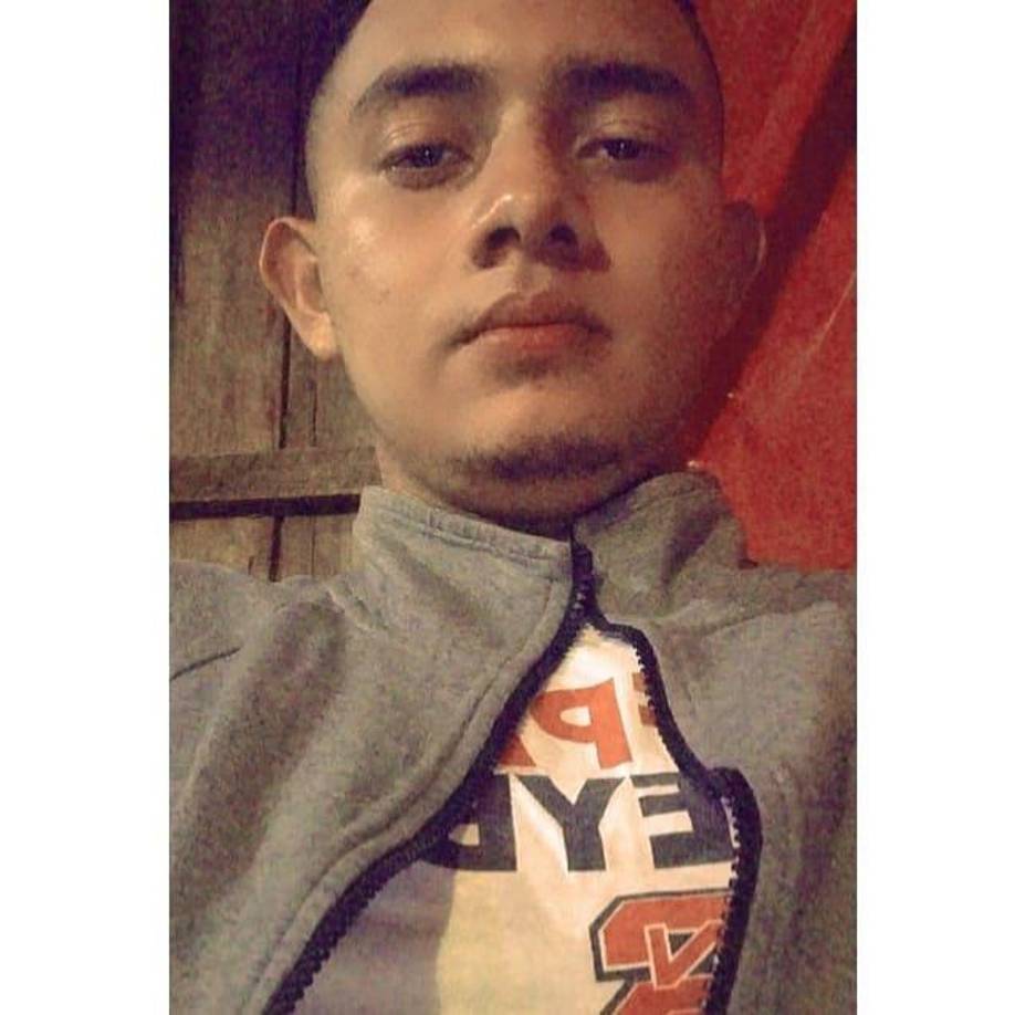 “Triste realidad que nosotros los migrantes tenemos que viajar a otro estado a trabajar y viajar en camioneta sin saber si regresaremos a nuestro hogar”, dijo a Diario La Prensa Jorge, un amigo de los cuatro migrantes muertos.