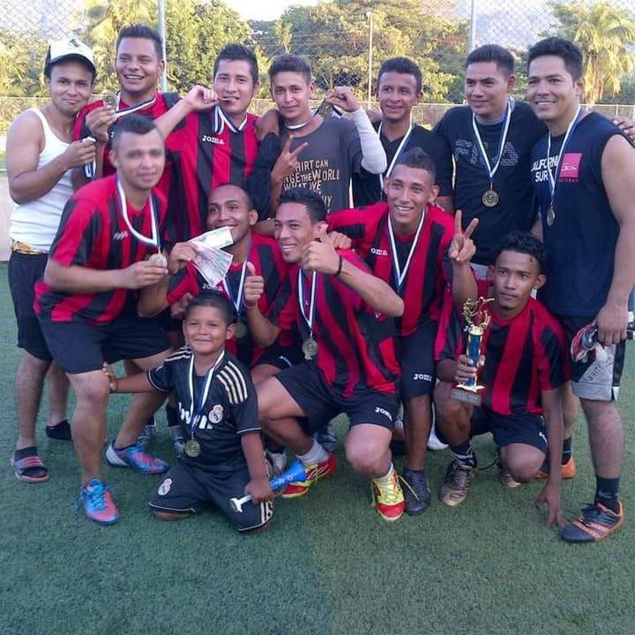 Dísel es de esos jugadores que todo el mundo asegura que tuvo par llegar lejos en el fútbol.