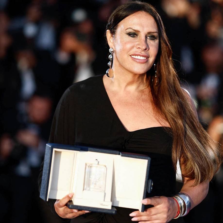 En otros posteos, Gascón emitió duros comentarios contra la religión islámica y los inmigrantes marroquíes en España. “<b>Cuántas veces más la historia tendrá que expulsar a los moros de España...</b> Todavía no nos hemos dado cuenta de lo que significa esta amenaza de civilizaciones que constantemente atacan la libertad y coherencia del individuo. No se trata de racismo, se trata del Islam”, se lee en otra de sus publicaciones antiguas.