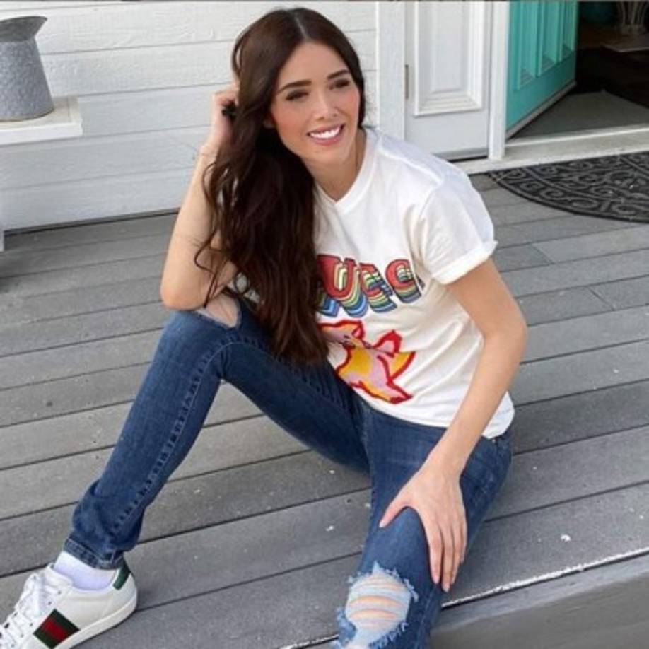 La actriz y su esposo decidieron llamar a su pequeña Bella, quien pesó tres kilos 45 gramos y midió 49 centímetros.