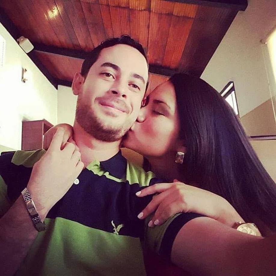 Parientes de Jennifer relataron que Roger Lanza desde que sepultaron a la joven no regresó a la casa de los padres de la víctima y tampoco se volvió a comunicar con ellos.