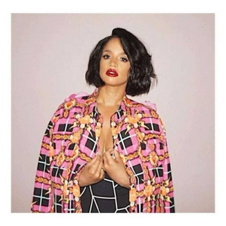 Ante la falta de firmas dispuestas a vestirla, Dascha optó por una marca que pudiera confeccionarle un conjunto especialmente para ella.