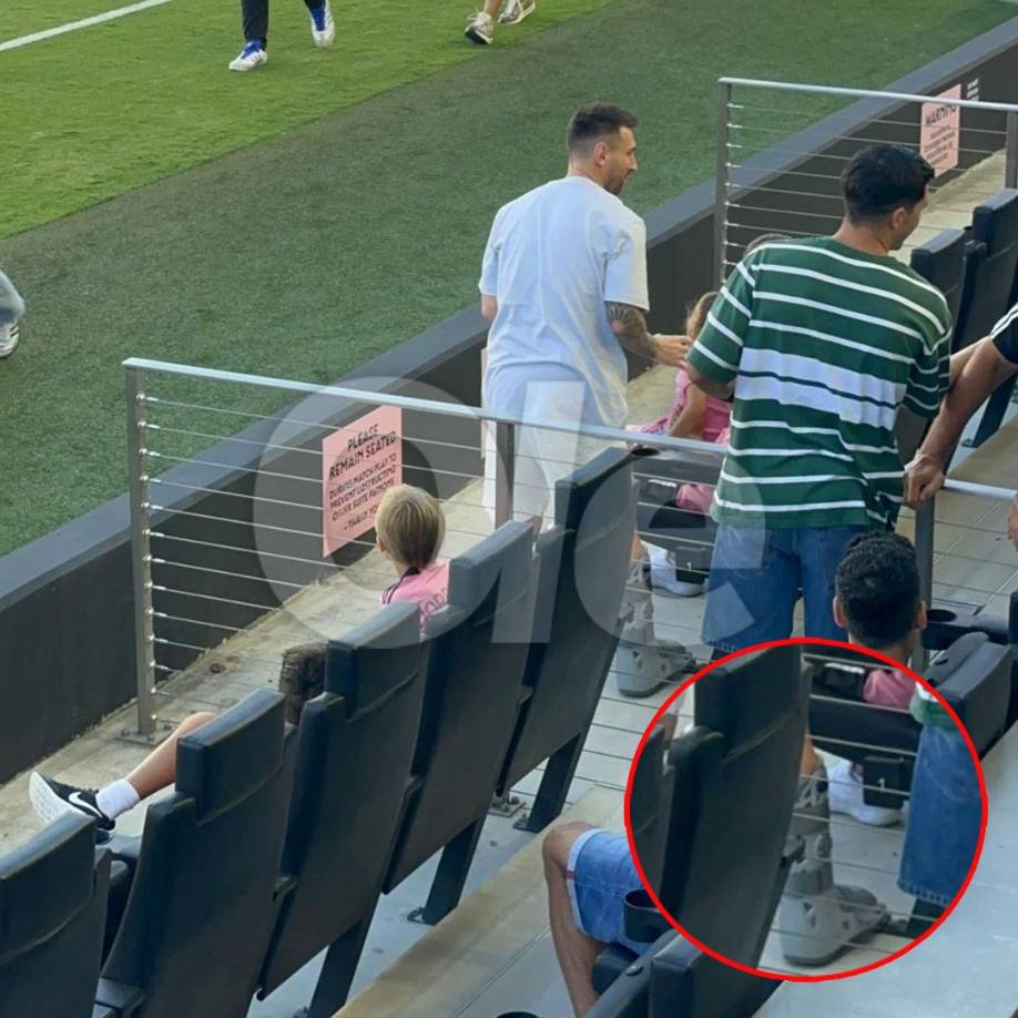 La imagen de Messi, que se sentó en una de los asientos del Chase Stadium, preocupa a los aficionados.