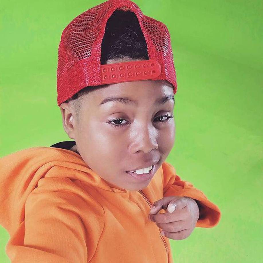 ”A todas esas personas de buen corazón que nos puedan ayudar con cualquier colaboración, les quedaríamos agradecidos ya que no tenemos para la caja ni la bóveda”, señaló. 