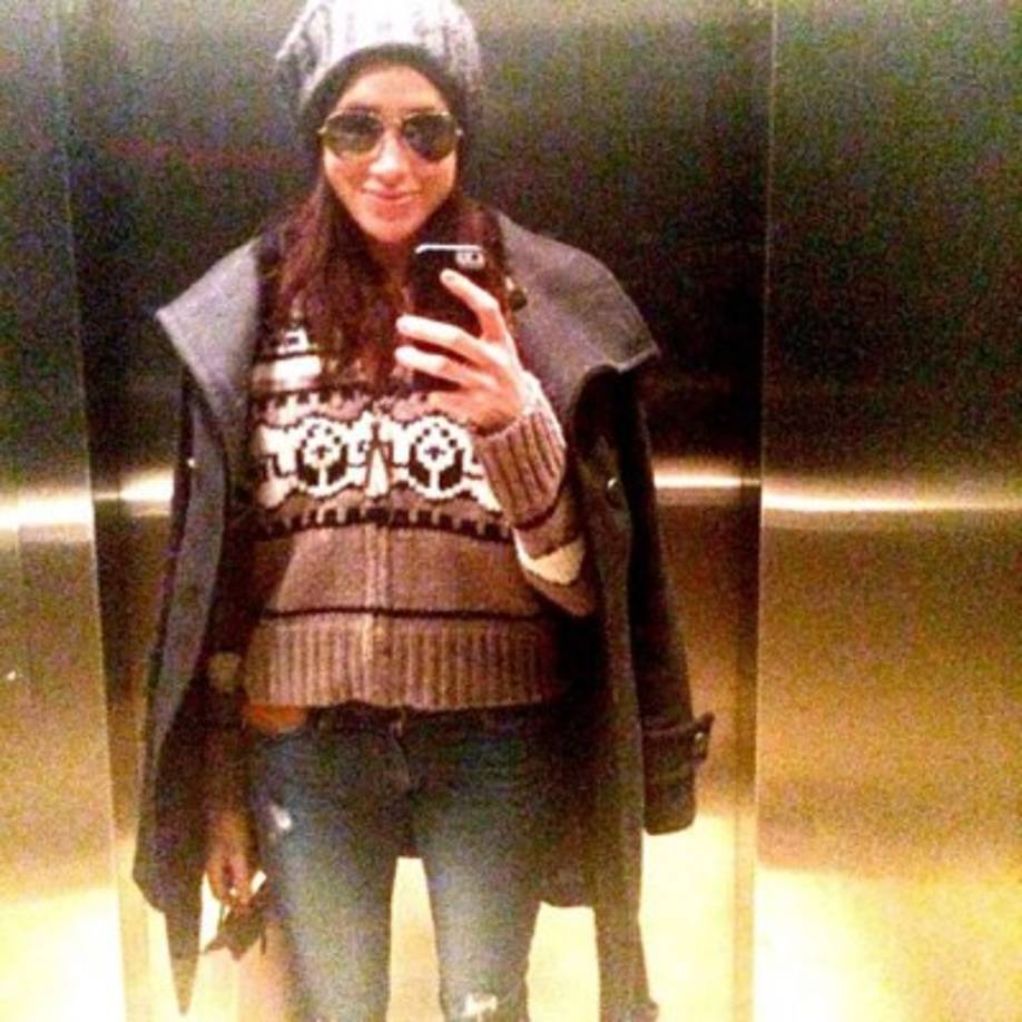 Jeans rotos, ugly sweaters y abrigos largos eran parte del atuendo diario de Meghan en la fría Toronto.
