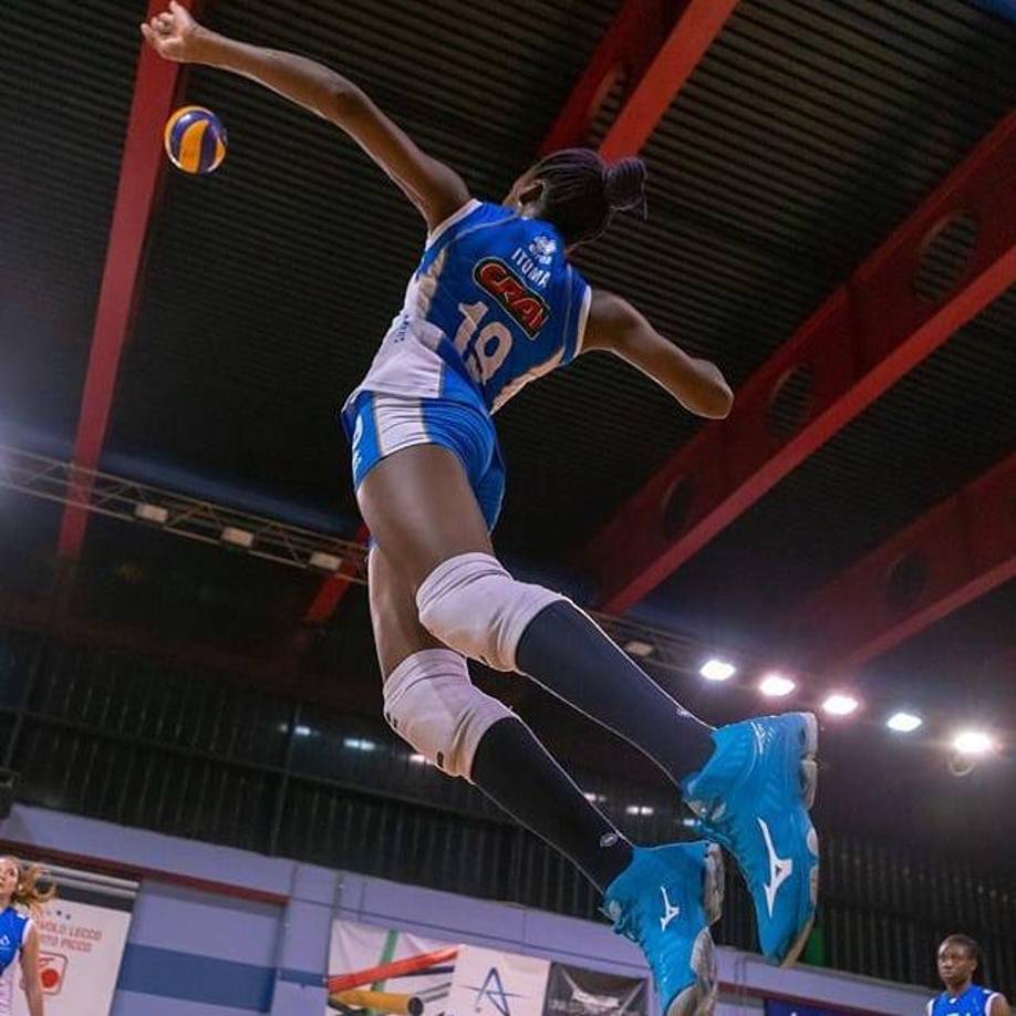 El drama se produjo apenas unas horas después de la semifinales de la Champions League que su equipo jugó ante el Eczacibas turco. Las italianas perdieron ese partido 3-0.